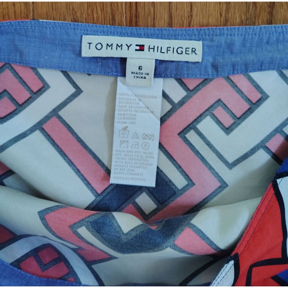 100% Silk Tommy Hilfiger Geometric Pleated Skirt Preppy Twee Old Money Corpcore - Picture 3 of 7